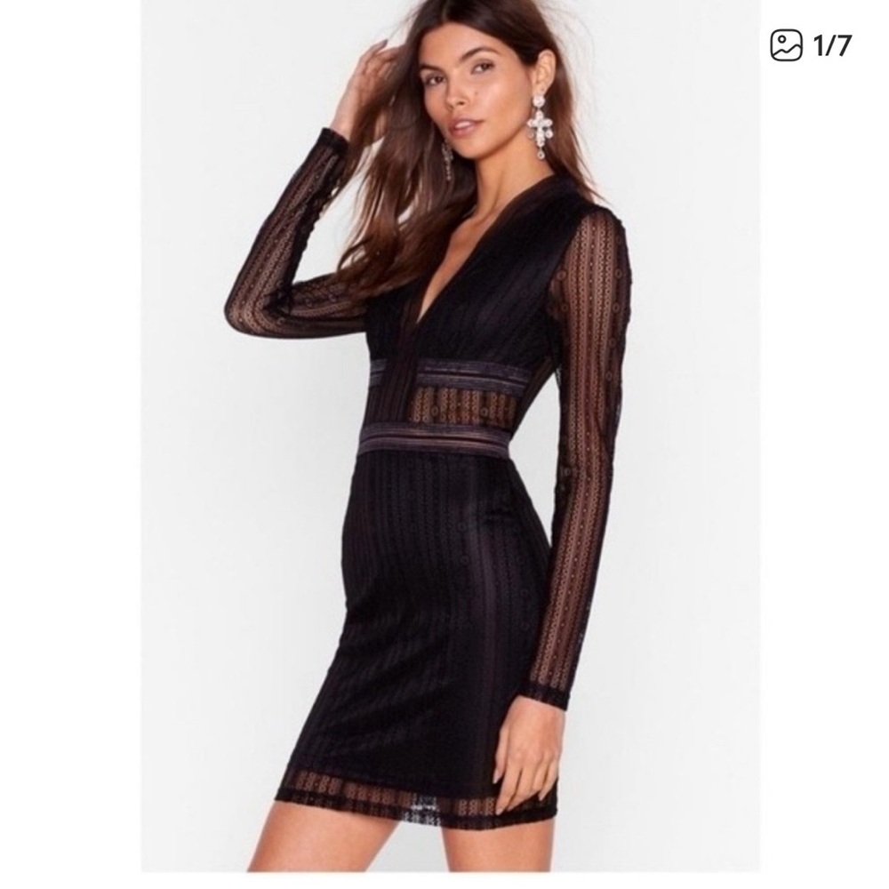 Lucy Wang- Black Lace‎ V Neck Bodycon Mini Dress- Sz. L